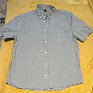 H&M Divided light Gray Casual Button Down Shirt Large